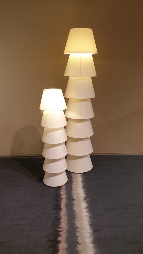Moooi_Stehleuchte_Set up Shade 7_Lukaszewitz_Reutlingen